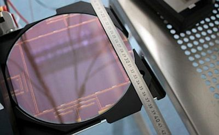 The DynAMITe (Dynamic range Adjustable for Medical Imaging Technology) CMOS image sensor