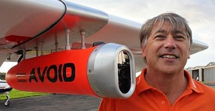 Infrared cameras are being installed on easyJet aircraft to detect hazardous volcanic ash particles
