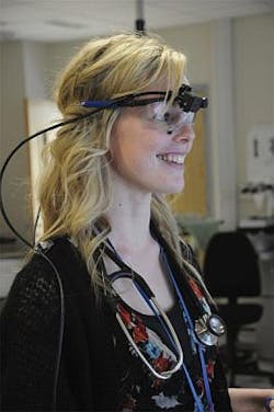 A team of researchers has devised a gaze training program that helps novices develop their surgical skills by mimicking eye movements of experts
