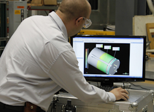 Shaft inspection using white-light scanning