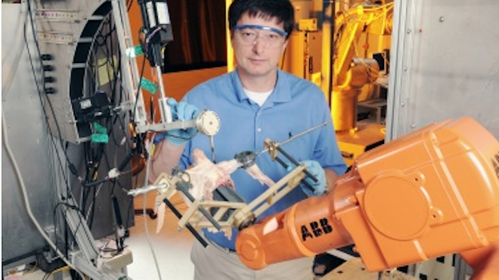 3-D vision system helps cut birds into pieces