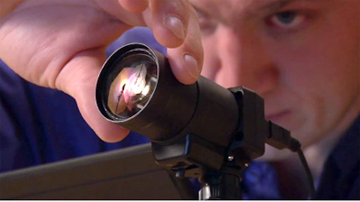 Vision system helps the visually impaired view presentations