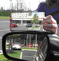 Algorithm helps eliminate blind spot in mirrors Algorithm helps eliminate blind spot in mirrors