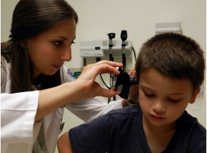Researchers turn an iPhone into an otoscope