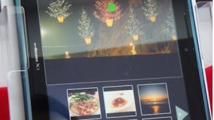 Tablet tracks eye movements