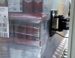 Barcode scanner validates pallet labels Barcode scanner validates pallet labels