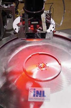 Th 0510vsd Feature01 04 Th 0510vsd Feature01 04