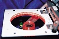 Th 0900feat2 2 Th 0900feat2 2