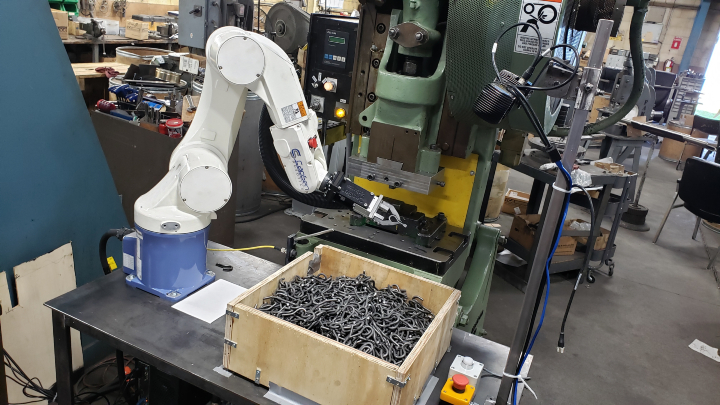 Robotic Bin Picking Hero