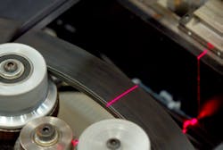 Figure 2: Top view of opposed laser scanning of the apex surface. Figure 2: Top view of opposed laser scanning of the apex surface.