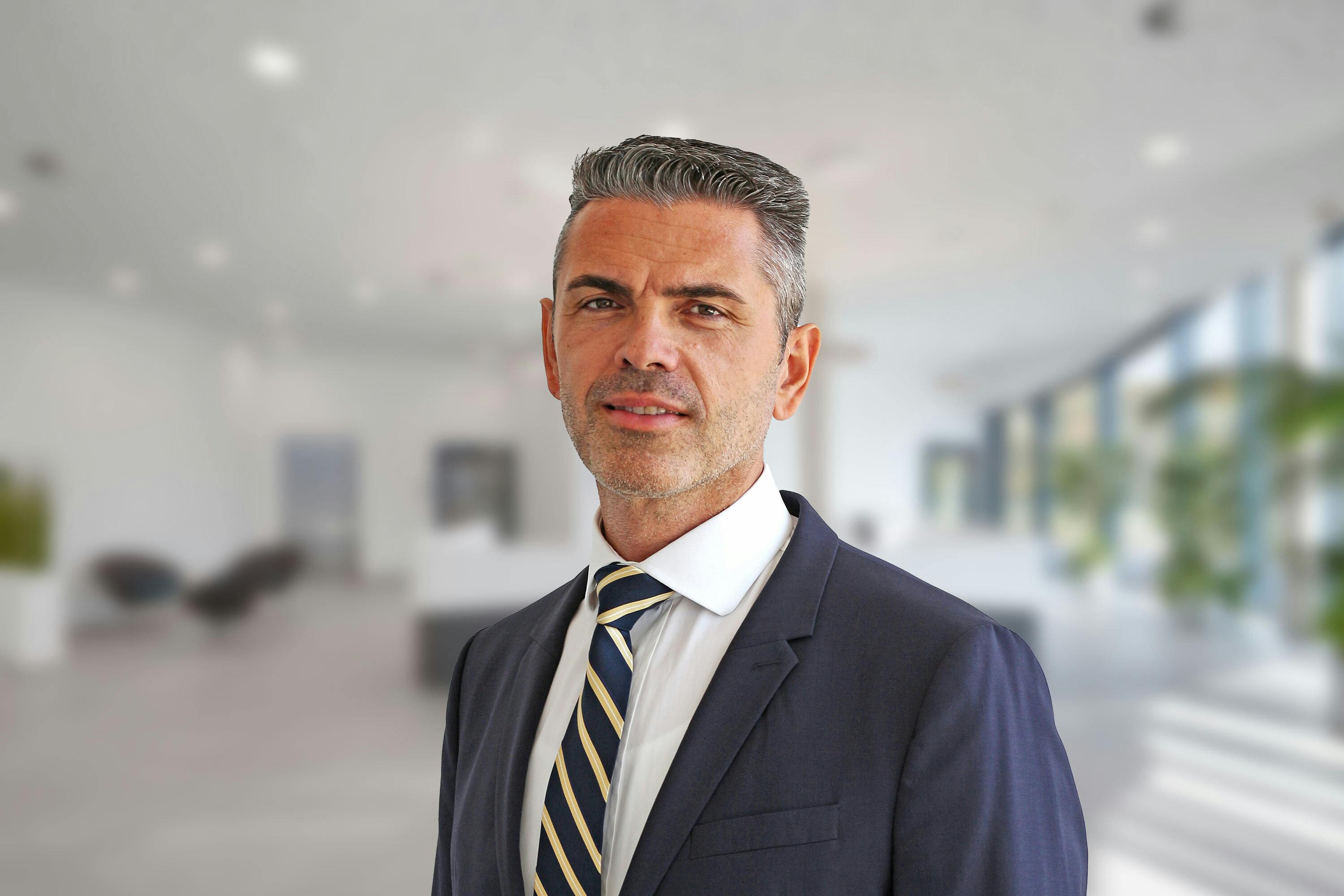 Marian  Petrovic